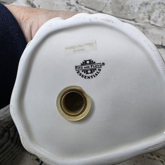 Vintage Fitz & Floyd Omnibus Santa Face Salt and Pepper Shakers - Picture 6 of 7